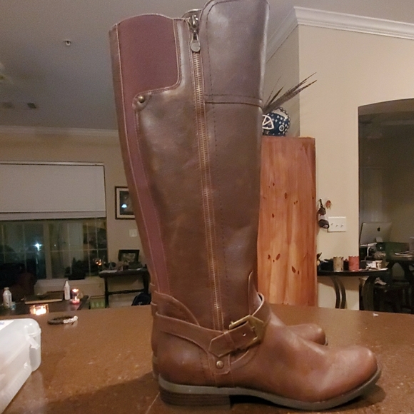 Womens boots - Picture 1 of 2